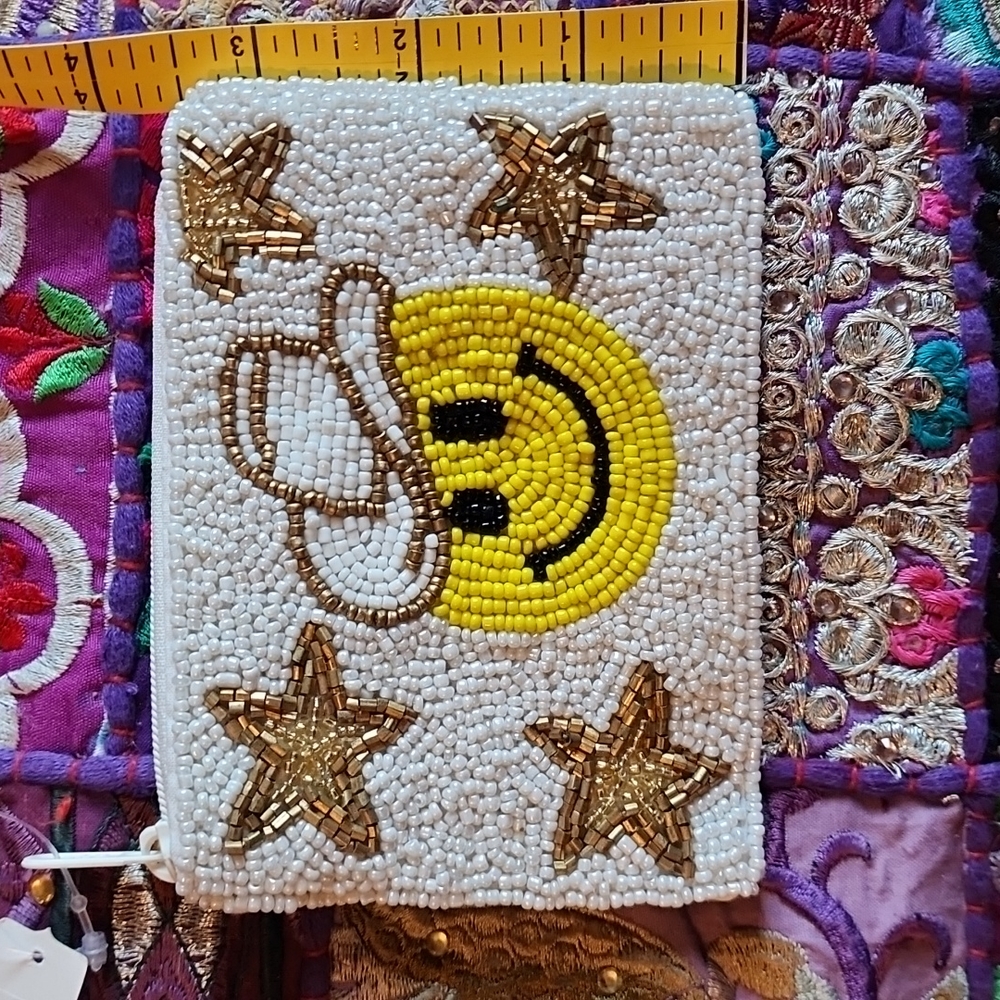 Beaded Smiley Face Coin Purse/Bag - Picture 4 of 4
